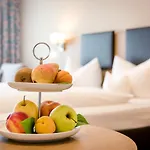 Avalon Hotel
