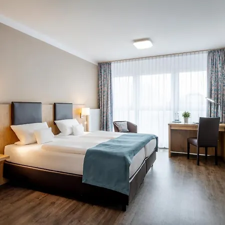 Avalon Hotel 4*