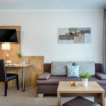 Avalon 4*