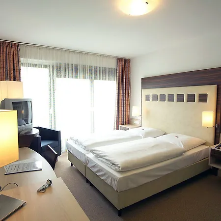 Avalon Hotel 4*